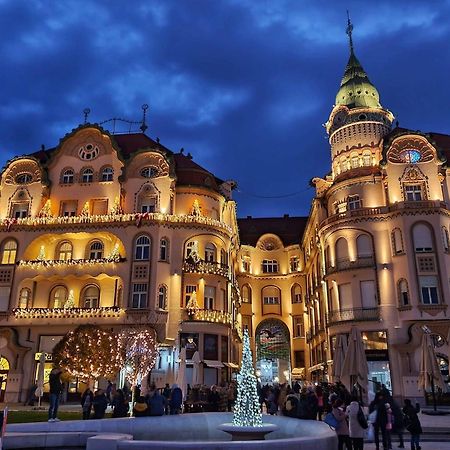 Bella Palace Oradea Zewnętrze zdjęcie