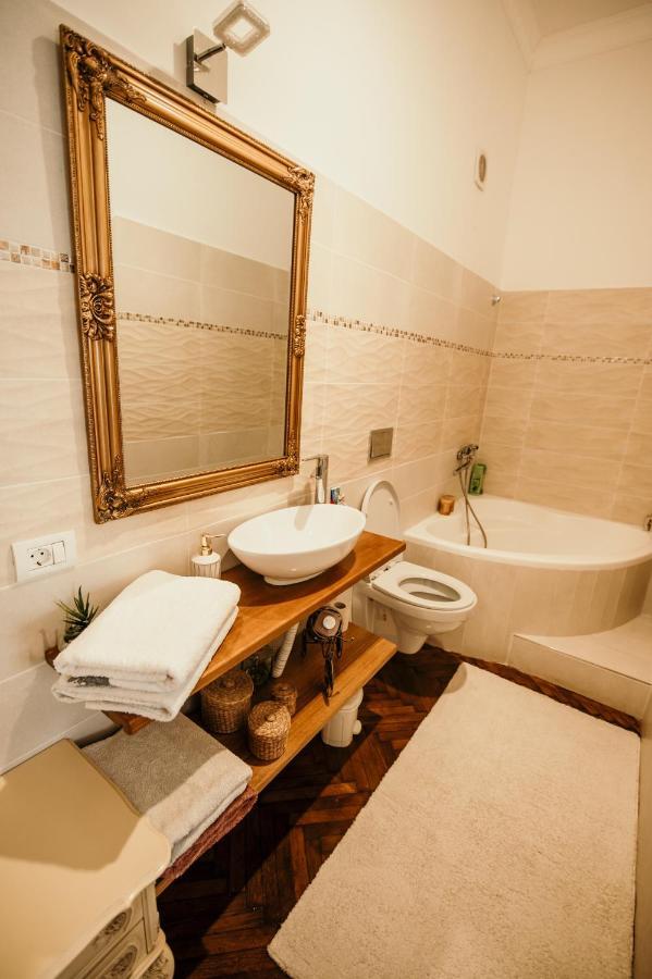 Bella Palace Oradea Zewnętrze zdjęcie