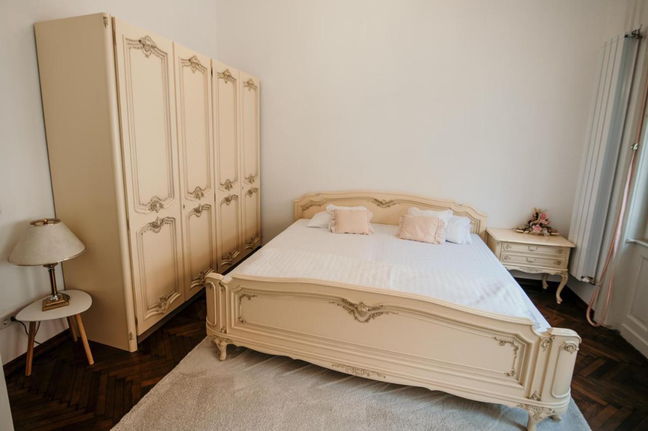 Bella Palace Oradea Zewnętrze zdjęcie
